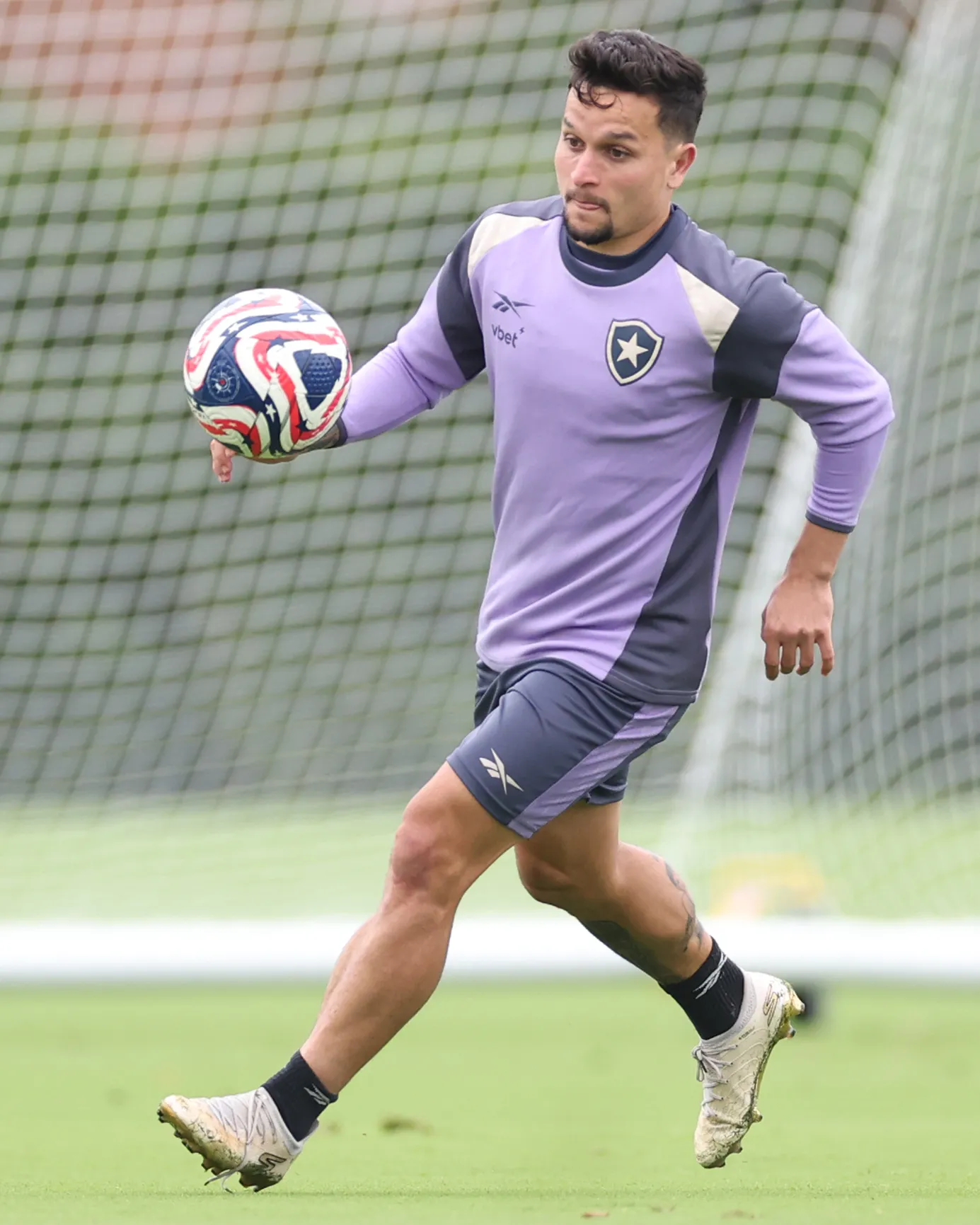Artur. Treino do Botafogo no CT do Philadelphia Eagles. 27 de Junho de 2025, Filadelfia, Estados Unidos Foto: Vitor Silva/Botafogo. 
Imagem protegida pela Lei do Direito Autoral Nº 9.610, DE 19 DE FEVEREIRO DE 1998. Sendo proibido qualquer uso comercial, remunerado e manipulacao/alteracao da obra.