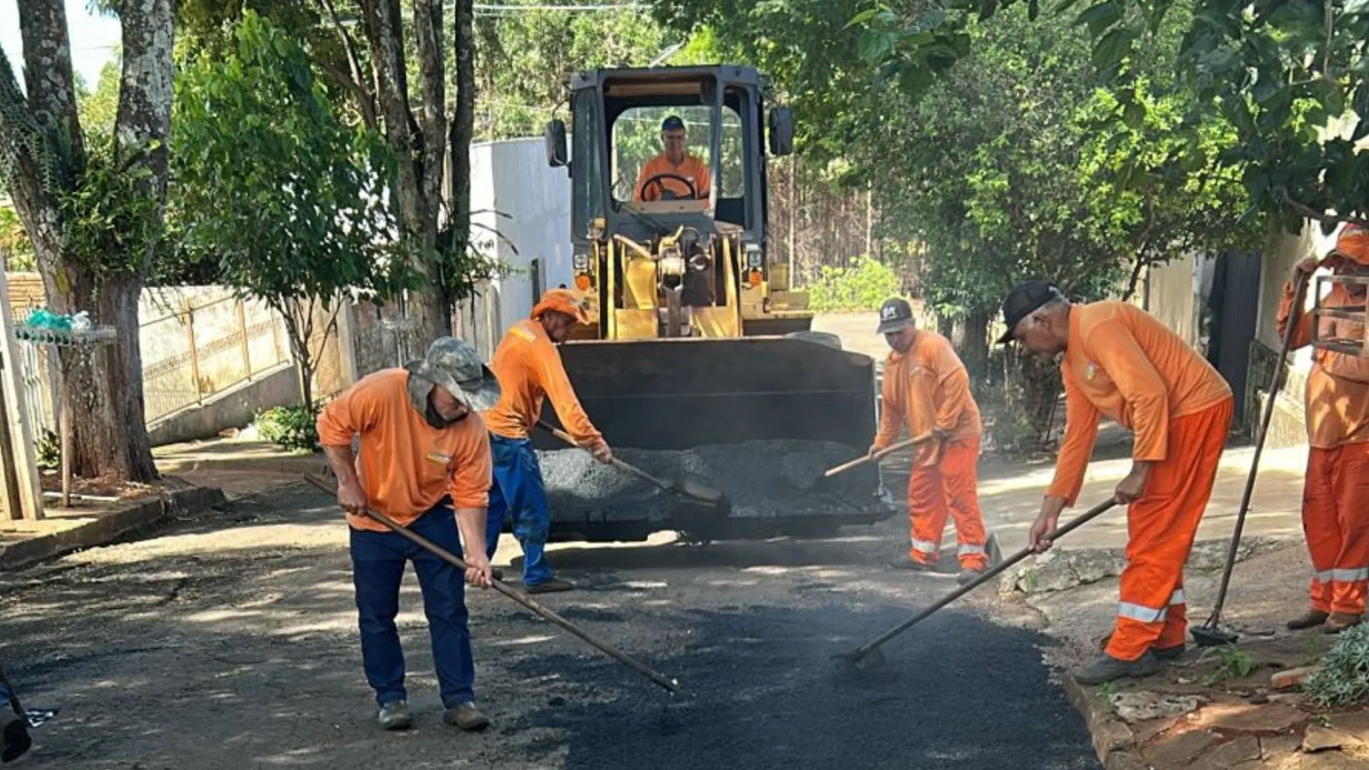 A Codar continua trabalhando diariamente em serviços como tapa-buracos