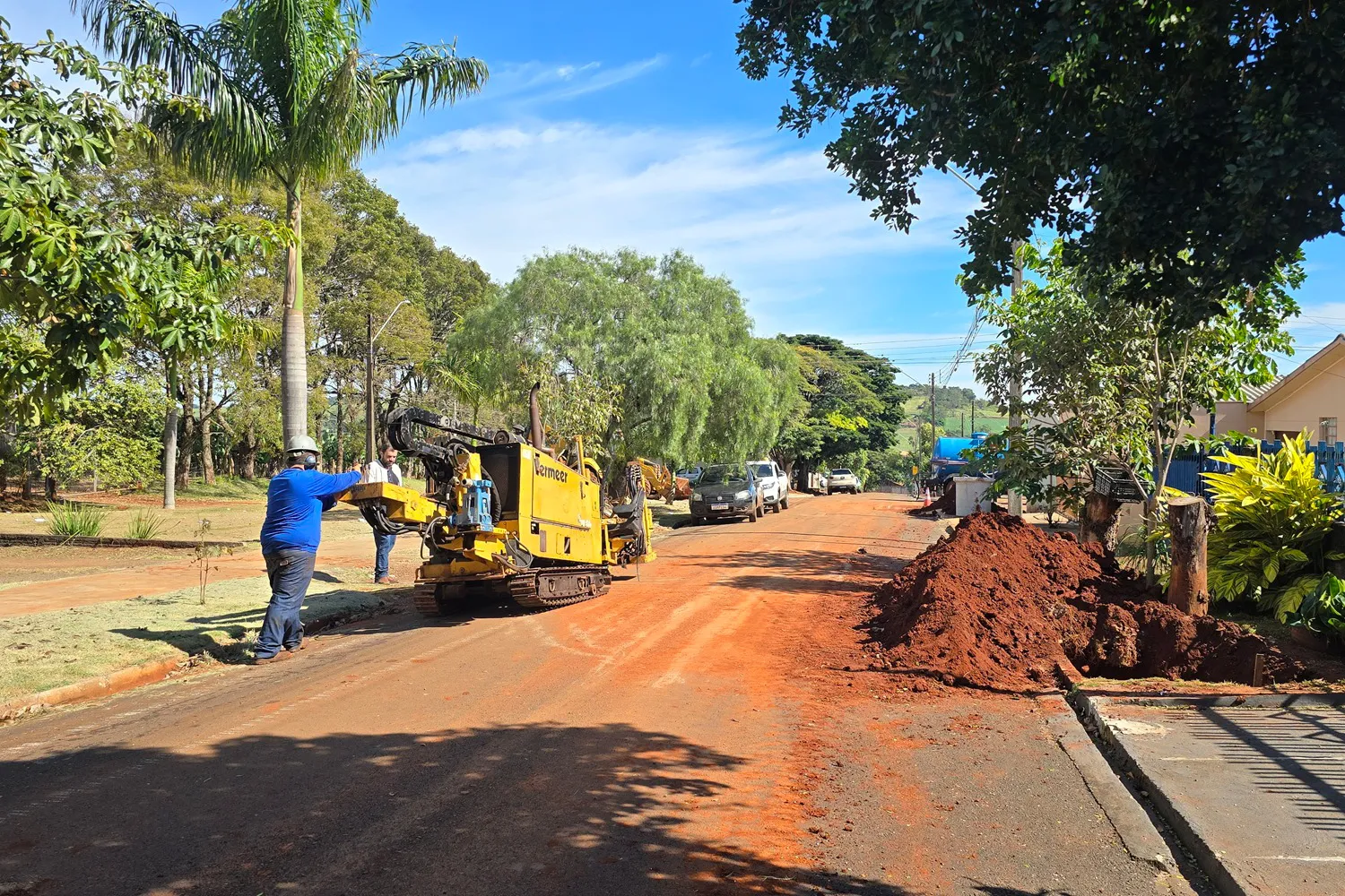 Ao término da obra, os moradores beneficiados receberão orientação da Sanepar sobre como fazer a ligação correta dos imóveis à rede pública de esgoto