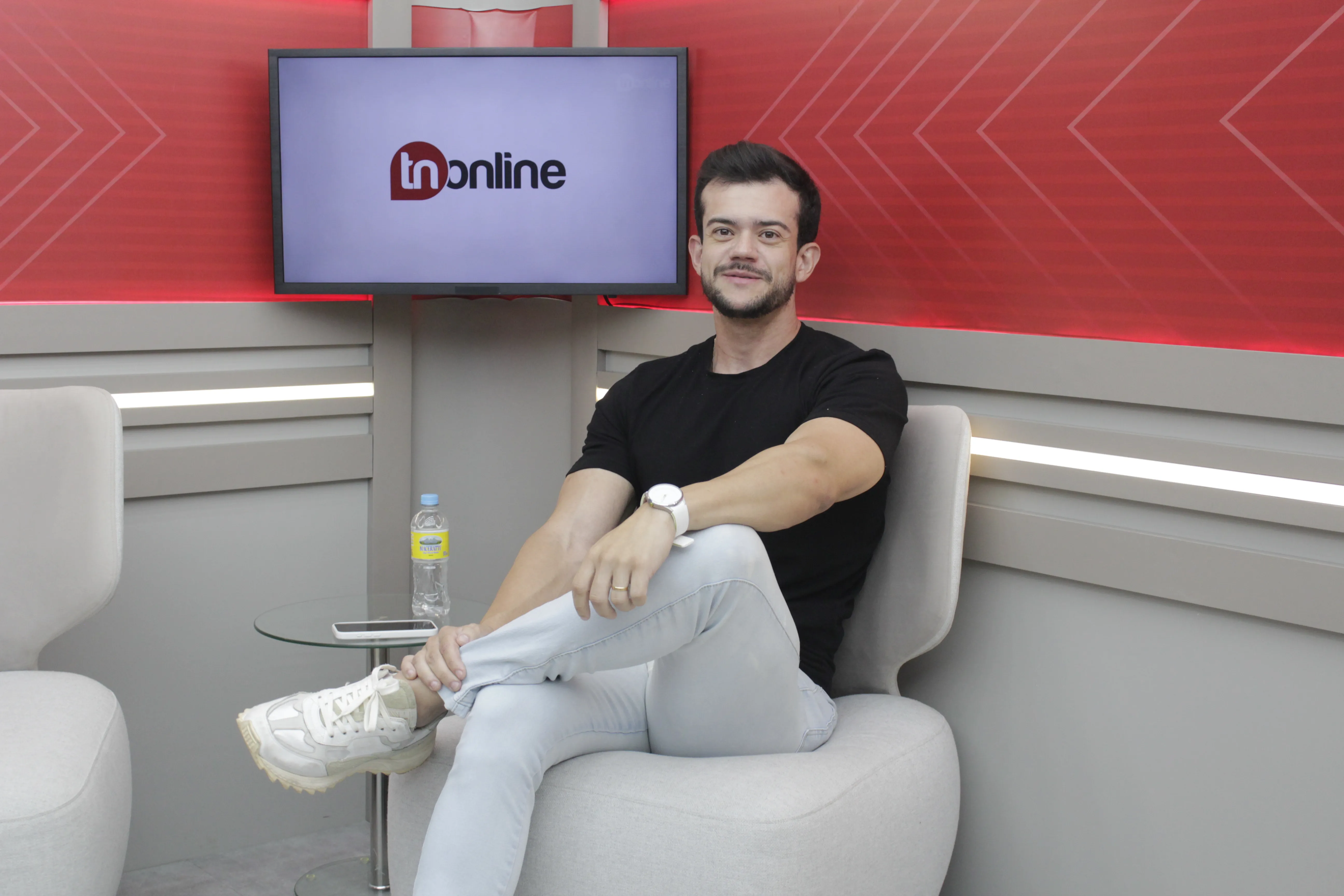 Danylo Acioli durante entrevista ao TNOnline