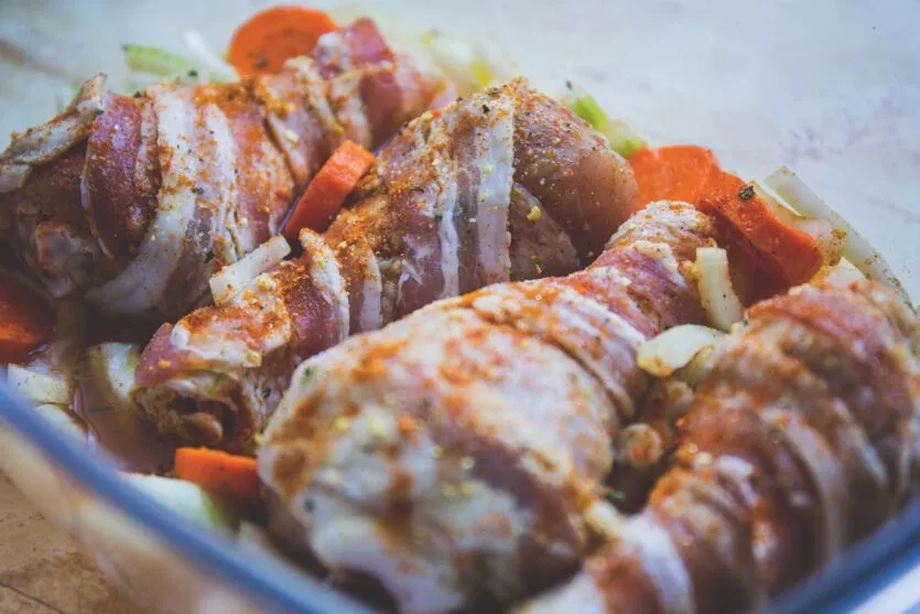 Receita pode ser feita com cortes de peito ou coxa