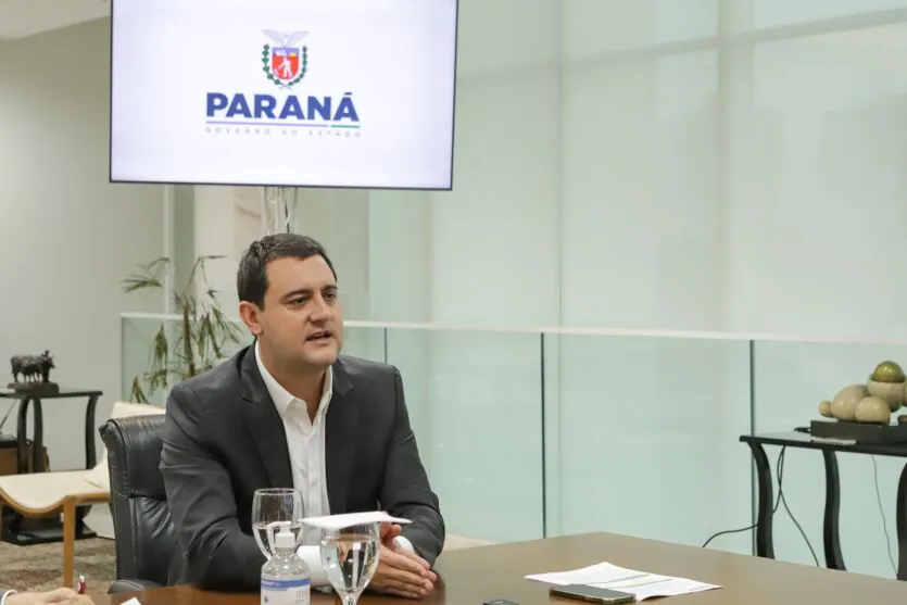 Curitiba, 02 de maio de 2023 - O governador Carlos Massa Ratinho Junior participou de videoconferência com governadores de outros estado sobre o Consórcio Brasil Verde.