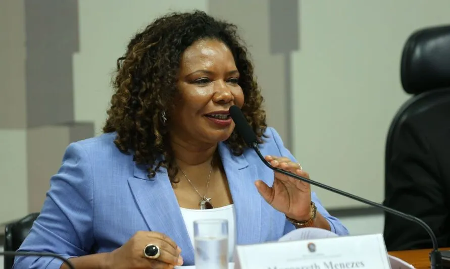 Ministro da Cultura, Margareth Menezes, assina amanhã lei ao lado de Lula