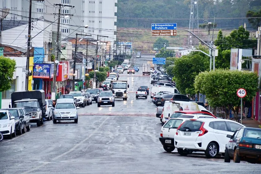 Avenida principal de São Pedro do Ivaí
