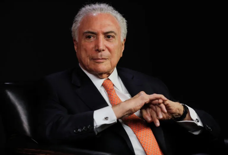 Ex-Presidente Michel Temer durante entrevista ao Poder Entrevista com a Denise Crispim, no esúdio do Poder360, em Brasília. Sérgio Lima/Poder360 25.08.2021