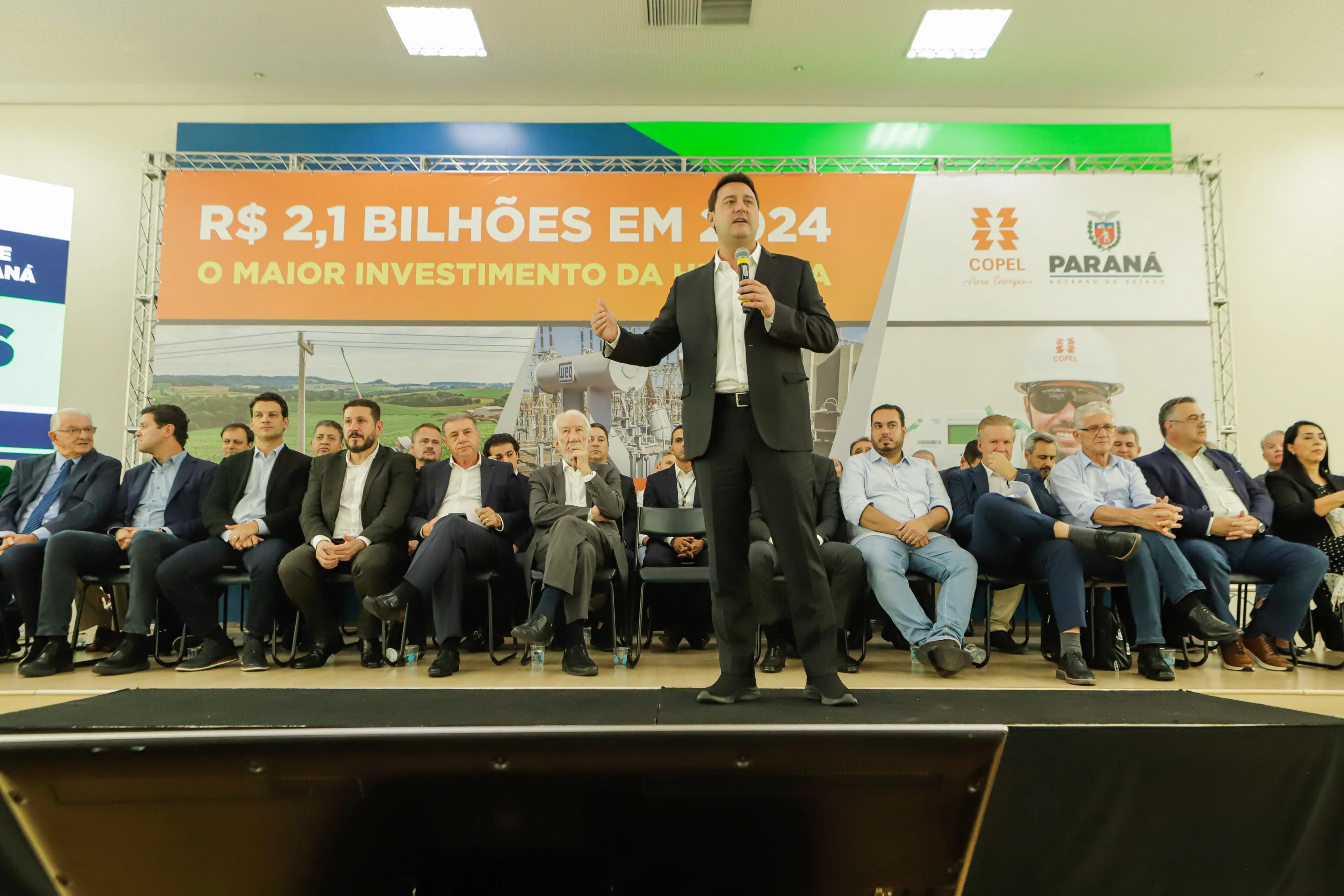 Curitiba, 05 de março de 2024 - O governador Carlos Massa Ratinho Jr. anuncia investimentos de R$ 2,1 bilhões na Copel.