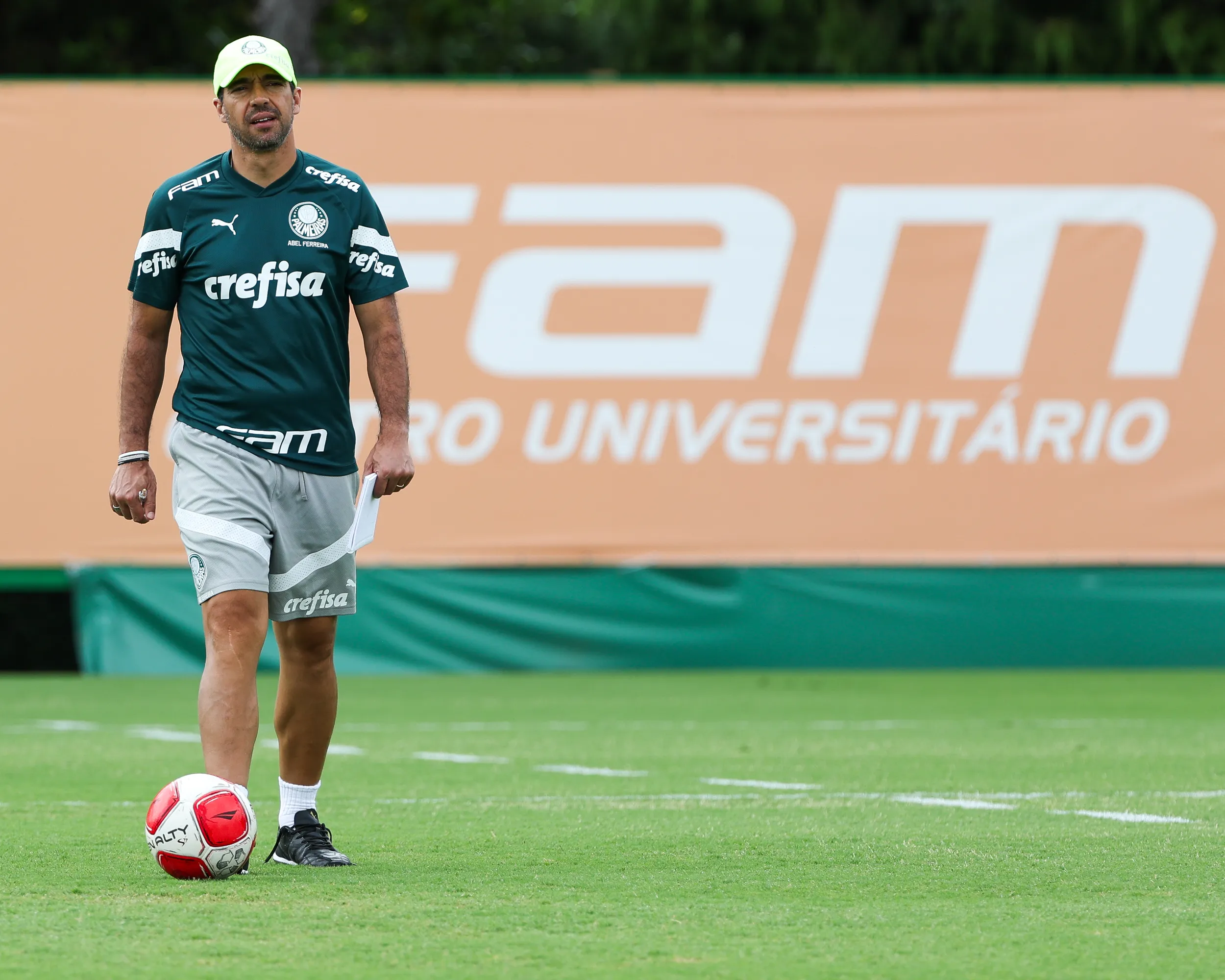 Os atletas da SE Palmeiras, durante treinamento na Academia de Futebol, em São Paulo-SP. (Foto: Fabio Menotti/Palmeiras/by Canon)