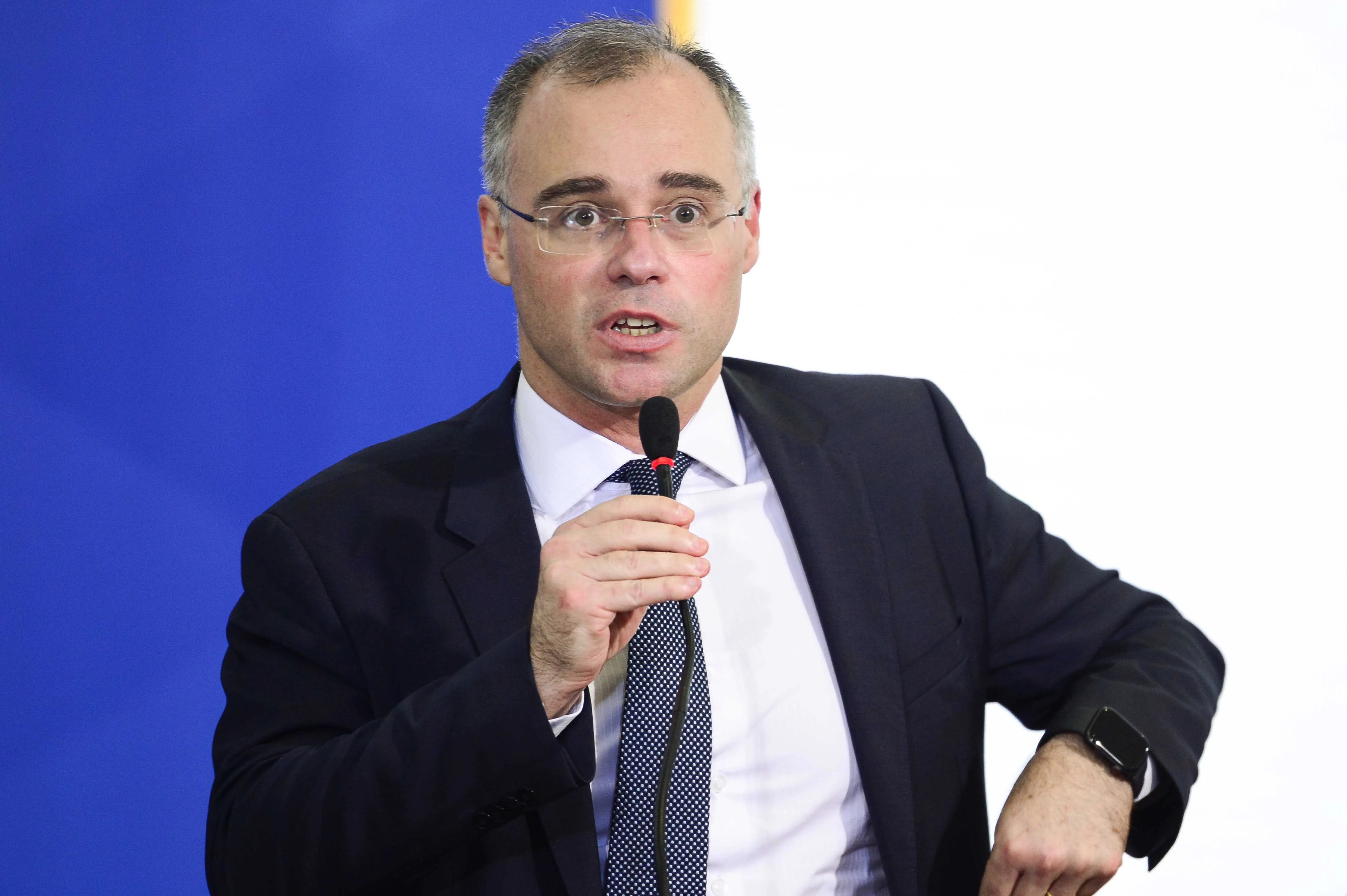 O ministro da Justiça, André Mendonça, durante solenidade de Ação de Graças, no Palácio do Planalto.