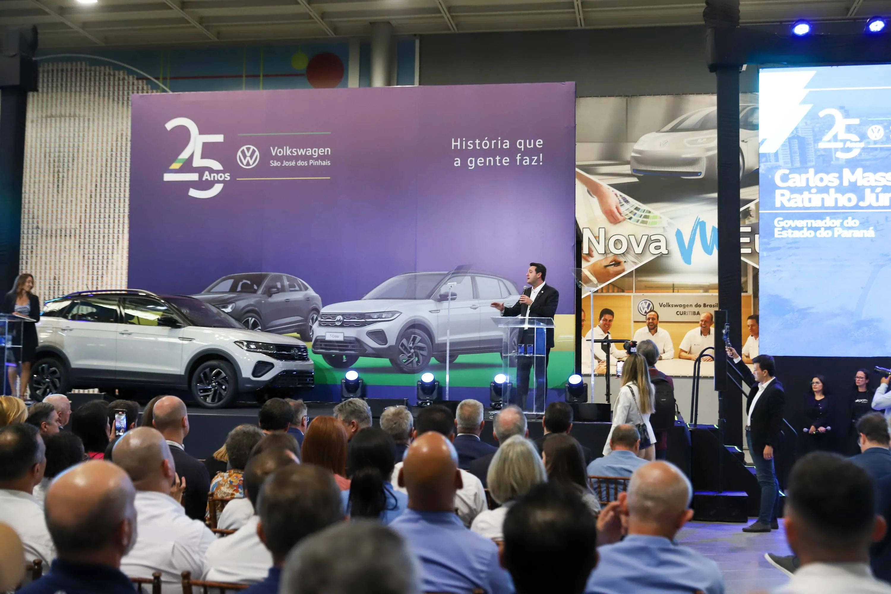 O governador Carlos Massa Ratinho Junior participa nesta segunda-feira (17), do anúncio de 3 bilhões em investimentos pela Volkswagen no Paraná
Foto: Geraldo Bubniak/AEN