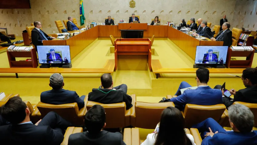 Sessão do Supremo Tribunal Federal  durante julgamento soibre a descriminalização da maconha; faltam os votos dos ministros Fux e Cármen Lúcia. | Sérgio Lima/Poder360 - 25.06.2024