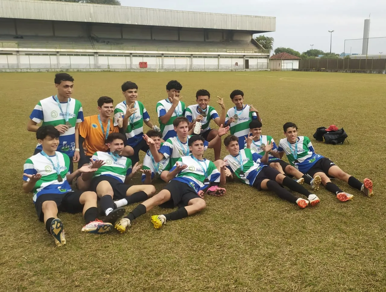 Atletas do Colégio São José venceram fase municipal do Bom de Bola