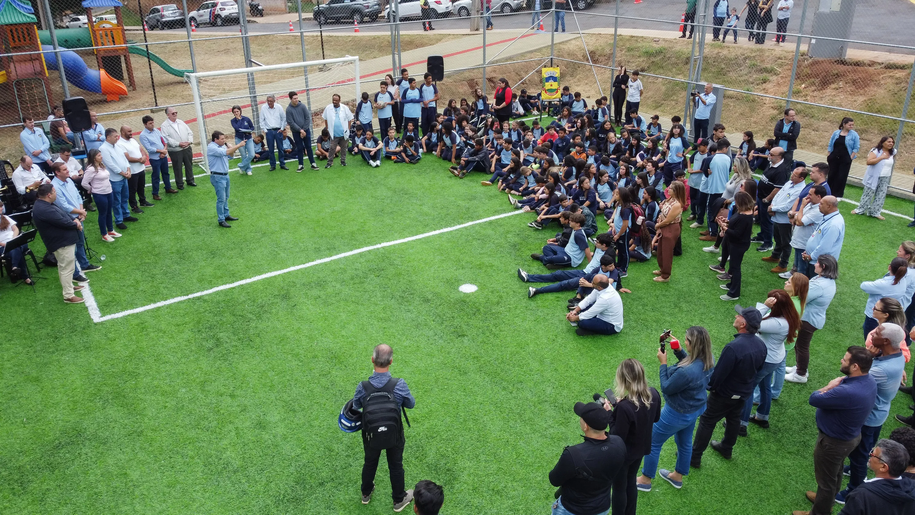 Junior da Femac discursa no evento