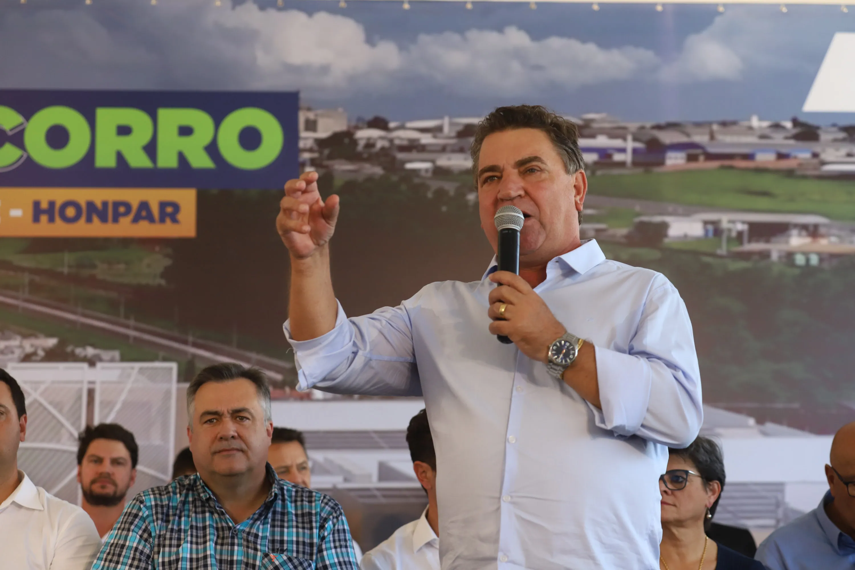 O governador Carlos Massa Ratinho Junior inaugura nesta quinta-feira (1) , o novo pronto-socorro do Hospital Norte Paranaense (Honpar), em Arapongas. O Governo do Estado, por meio da Secretaria de Estado da Saúde (Sesa), investiu R$ 16,6 milhões para a construção do espaço, que conta com 140 leitos para os usuários do Sistema Único de Saúde (SUS).   - 1/02/2024 - Foto: Geraldo Bubniak/AEN