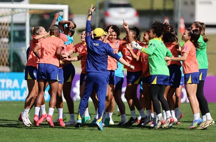 Imagem descritiva da notícia TV Brasil transmitirá jogos da seleção feminina na Copa América