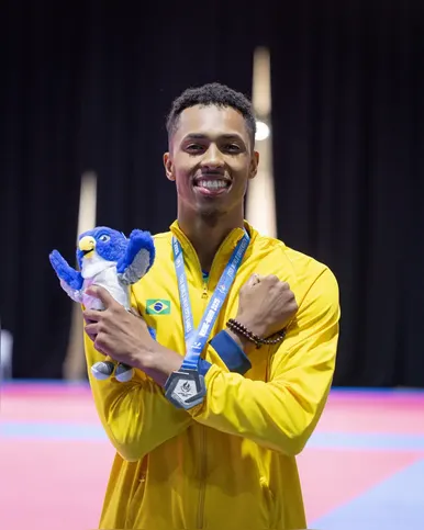 Imagem ilustrativa da imagem Jogos Mundiais Universitários: Brasil é prata, o 4º pódio no taekwondo