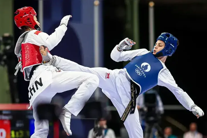 Imagem ilustrativa da imagem Jogos Mundiais Universitários: Maria Clara Pacheco é ouro no taekwondo