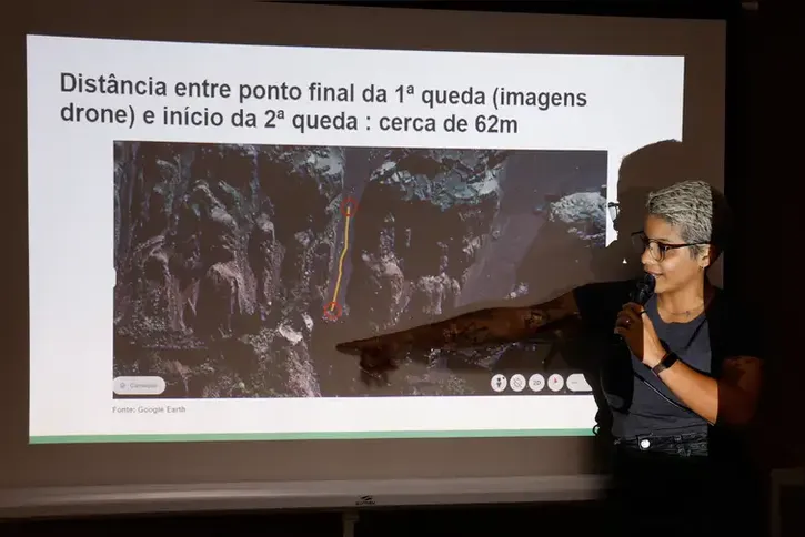 Imagem ilustrativa da imagem Perito estima que Juliana Marins morreu 32 horas após primeira queda