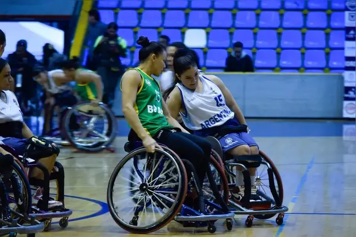 Imagem ilustrativa da imagem Brasil e EUA fazem final inédita na Copa América de basquete em CR