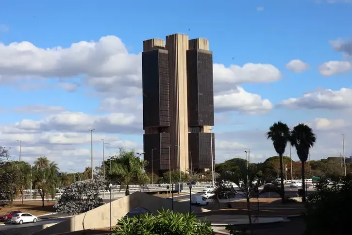 Imagem ilustrativa da imagem Ouro bate recordes na cotação internacional; entenda os motivos