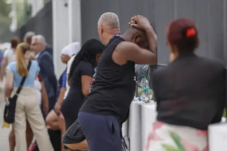 Imagem ilustrativa da imagem Famílias de mortos em operação no Rio reclamam de falta de informação