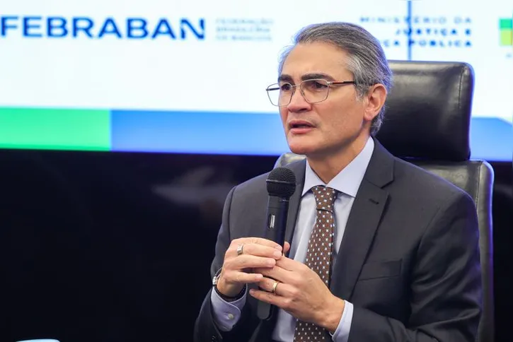 Imagem ilustrativa da imagem Governo lança plano conjunto contra fraudes bancárias digitais