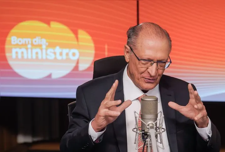 Imagem ilustrativa da imagem Cubatão pede ajuda para tentar reverter fechamento de fábricas