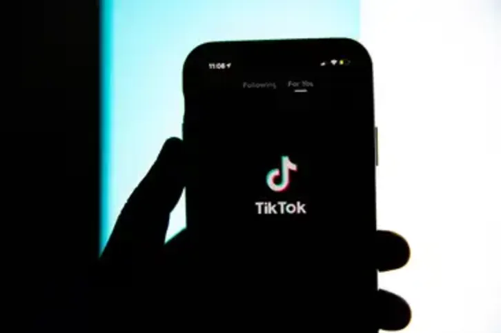 Imagem ilustrativa da imagem O que se sabe sobre venda do TikTok para Oracle, nos EUA