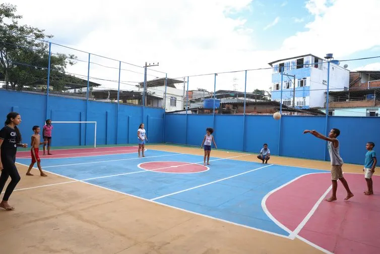 Imagem descritiva da notícia Desabrigados enfrentam incertezas depois de chuvas em Juiz de Fora