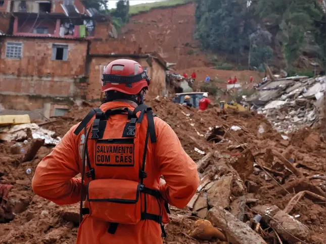 Imagem ilustrativa da imagem Chega a 46 o número de mortos nas chuvas na Zona da Mata Mineira