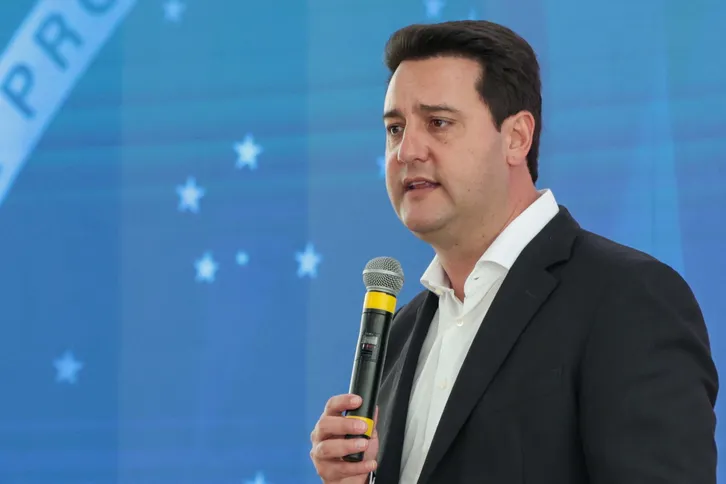 Imagem ilustrativa da imagem Governo propõe reajuste de 5% aos servidores estaduais