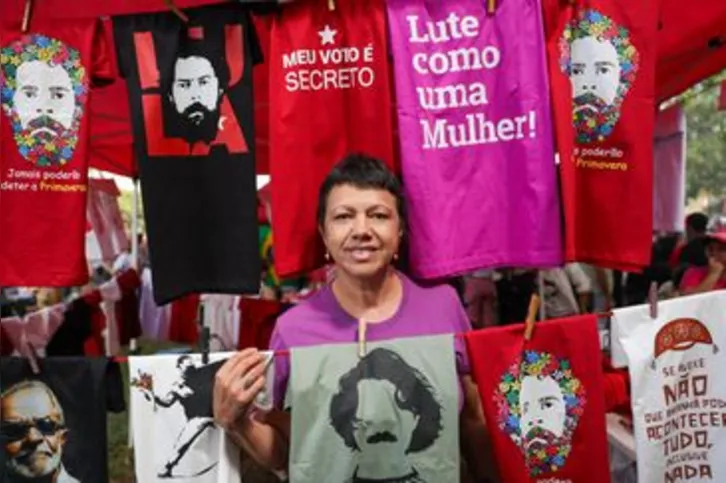 Imagem ilustrativa da imagem Sindicatos realizam ato pelo direito ao descanso e fim da escala 6x1