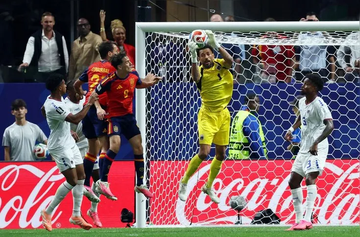 Imagem ilustrativa da imagem Cabo Verde segura Espanha e estreia em Copas com empate histórico
