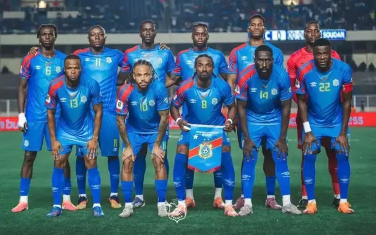 Imagem ilustrativa da imagem Congolês leva Lumumba para a Copa e celebra legado do pan-africanista