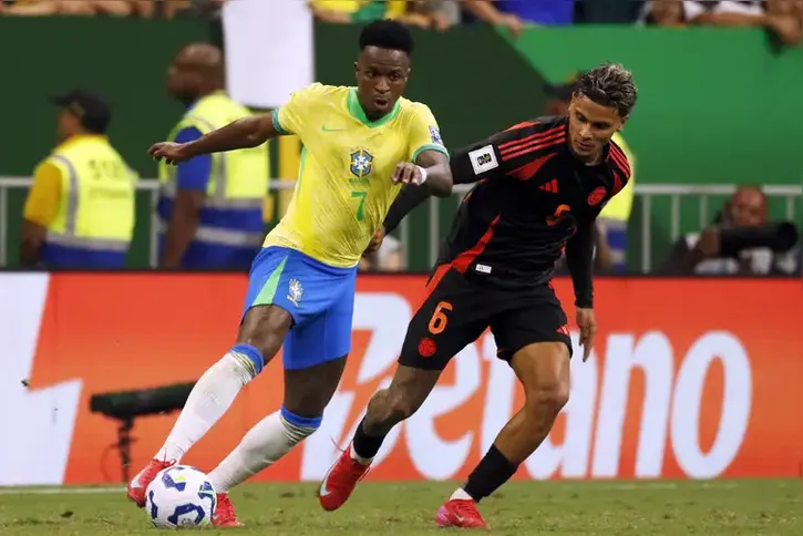Imagem ilustrativa da imagem Duelo entre Argentina e Inglaterra é prova de fogo contra o racismo