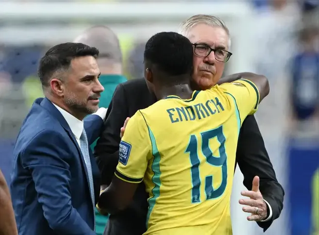 Imagem ilustrativa da imagem Endrick cita papo com veteranos e confiança em Ancelotti: iluminado"