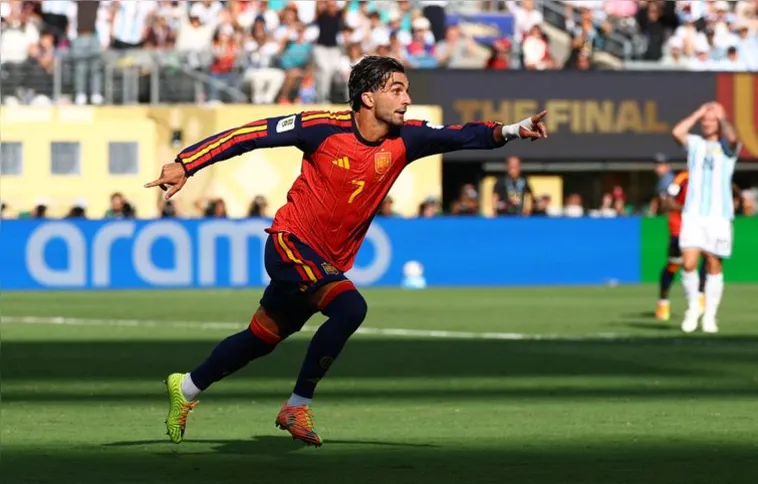 Imagem ilustrativa da imagem Espanha domina Argentina, vence na prorrogação e leva o bi da Copa