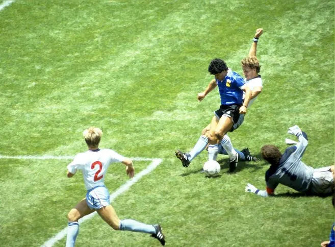 Imagem ilustrativa da imagem Rivalidade entre Argentina e Inglaterra extrapola as quatro linhas