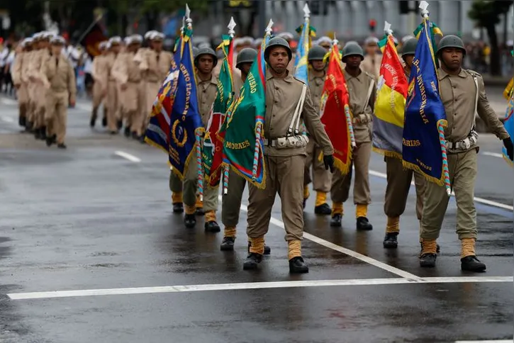 Imagem ilustrativa da imagem Tradicional desfile cívico-militar é realizado no Rio de Janeiro