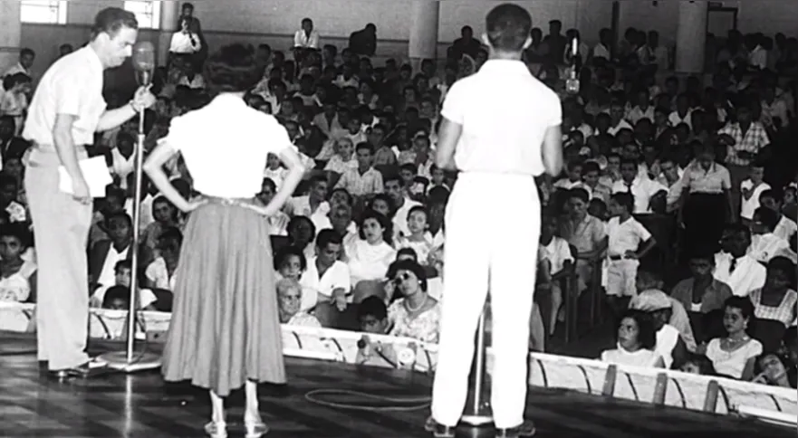 Imagem ilustrativa da imagem Cem anos do rádio no Brasil: das emissoras pioneiras até a Era de Ouro