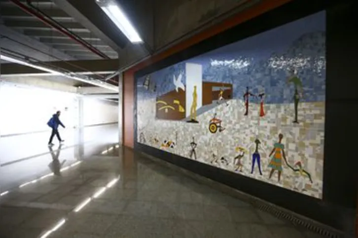 Imagem ilustrativa da imagem Metrô do DF ganha mosaicos em homenagem aos elementos de Brasília