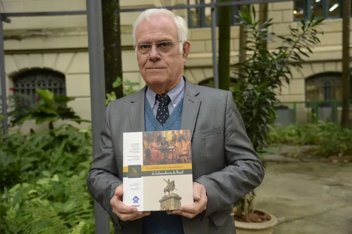 Imagem ilustrativa da imagem Livro reúne artigos sobre a produção estatística do país