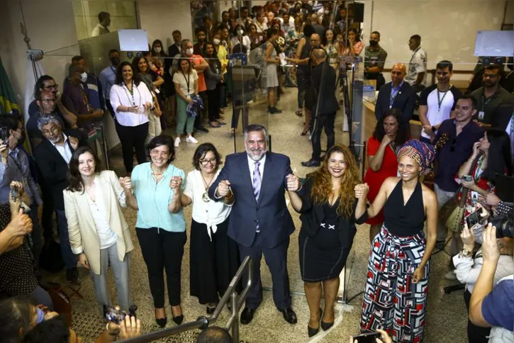 Imagem ilustrativa da imagem EBC reencontrará seu propósito, diz nova presidenta Kariane Costa