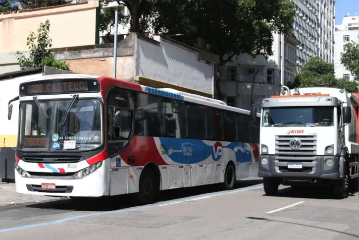 Imagem ilustrativa da imagem Pacote automotivo: especialista elogia programa, mas questiona prazo