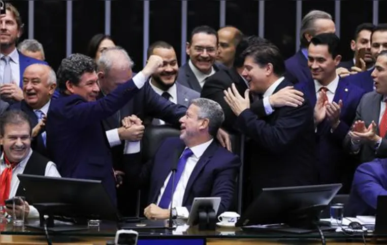 Imagem ilustrativa da imagem Entenda a reforma tributária aprovada pela Câmara