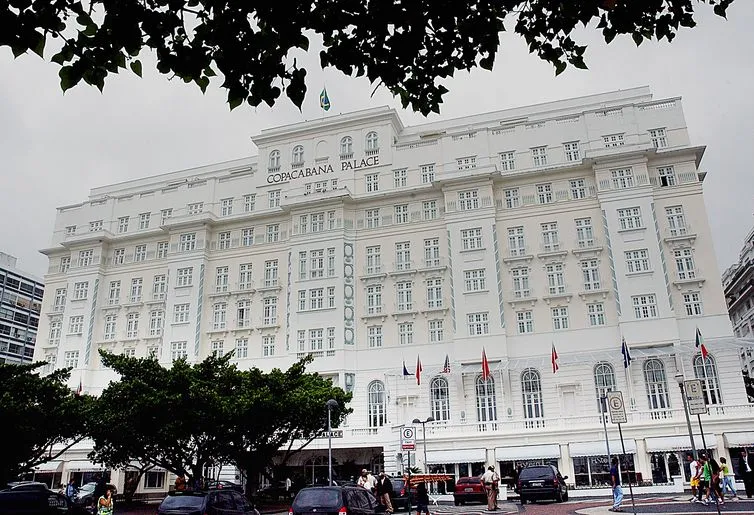 Imagem descritiva da notícia Copacabana Palace completa 100 anos apostando em luxo com tradição