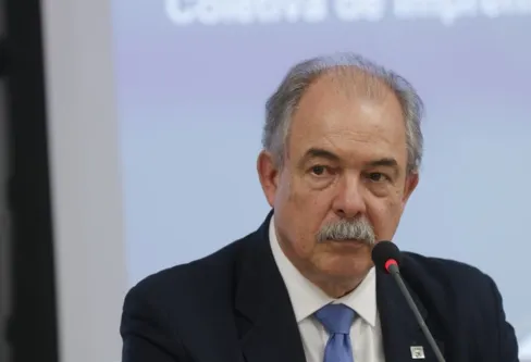 Imagem descritiva da notícia Nelson Barbosa: juro mais baixo deve ampliar desembolsos do BNDES