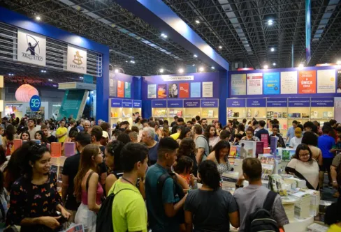 Imagem descritiva da notícia Com 600 mil visitantes, Bienal do Rio vende 5,5 milhões de livros