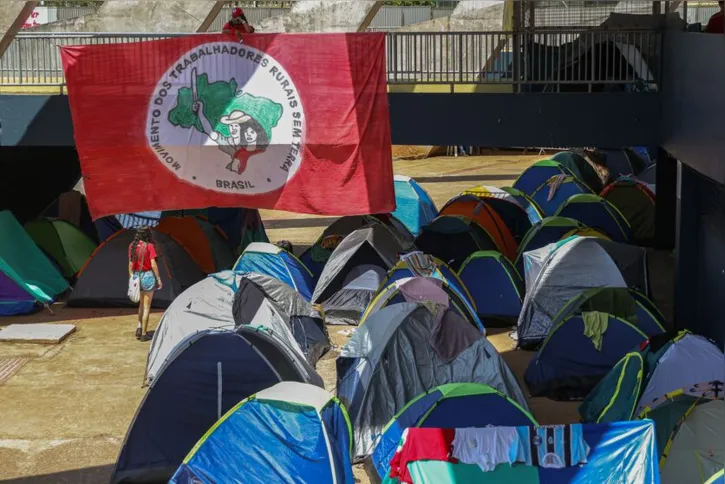 Imagem ilustrativa da imagem Juventude acampada debate luta pela terra e participação no poder