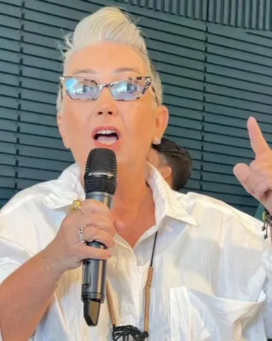 Imagem ilustrativa da imagem Teatro acessível permite inclusão cultural de pessoas com deficiência