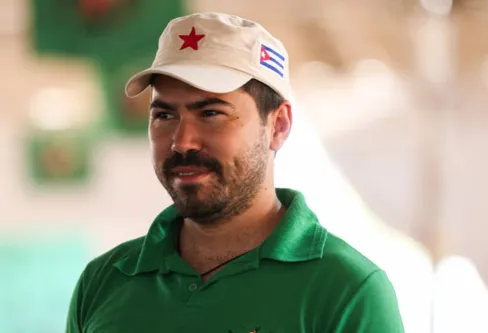 Imagem descritiva da notícia Juventude acampada debate luta pela terra e participação no poder